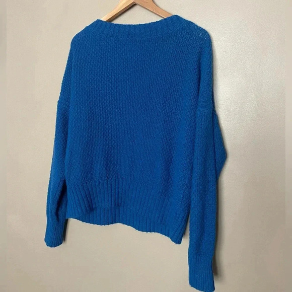 Abercrombie & Fitch Bright Blue V-Neck soft Cable Knit Sweater sz L Y2K EUC - Picture 3 of 16